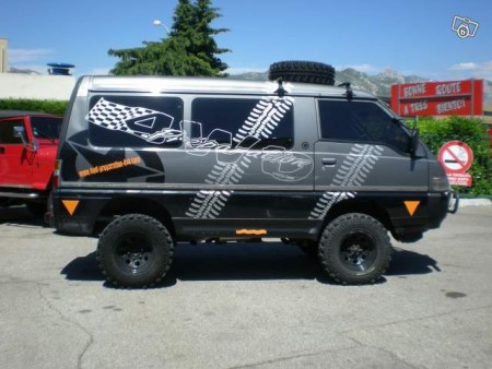 delica_L300.jpg